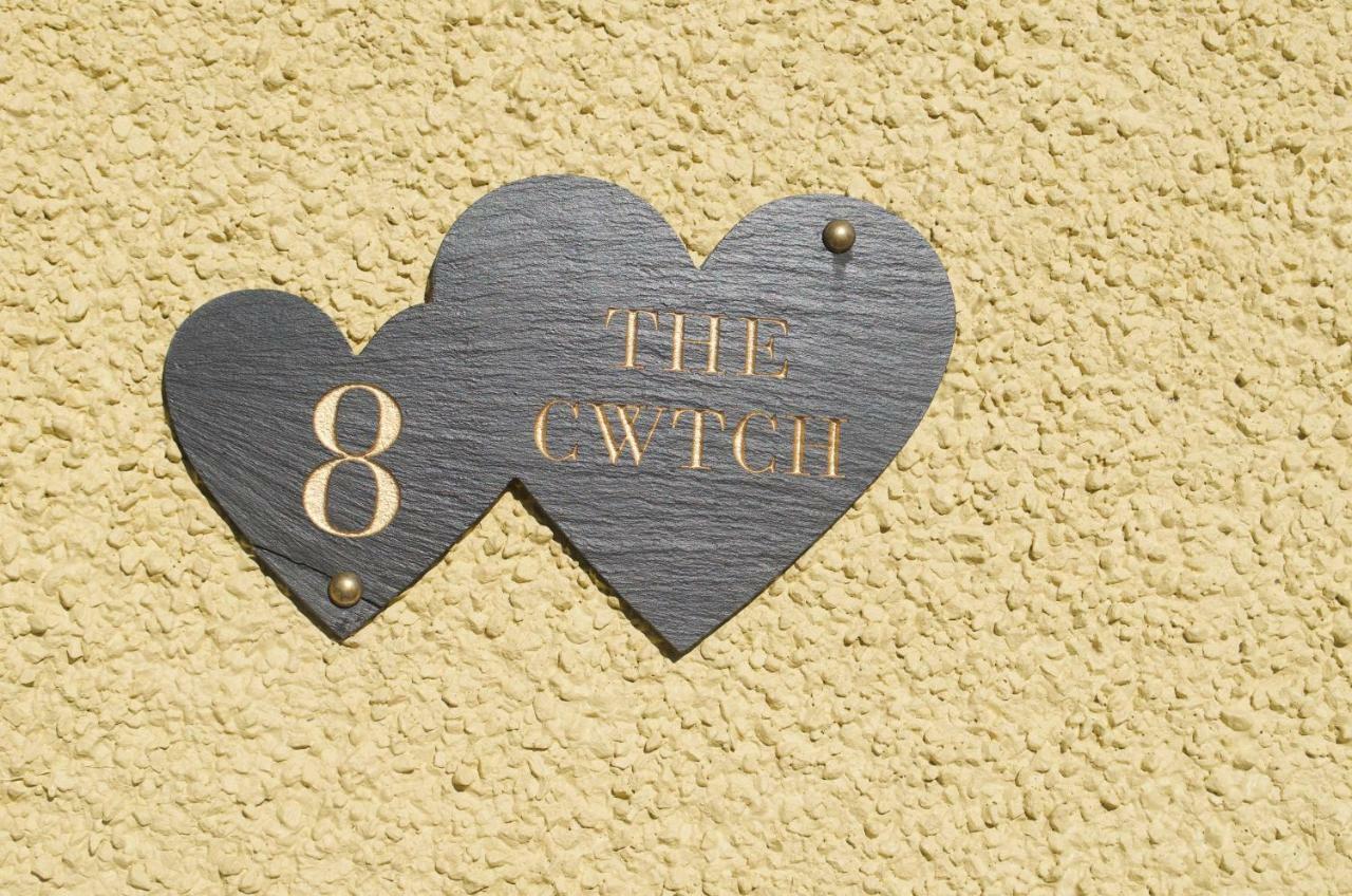 Villa The Cwtch, Log Fire, Sleeps 6, Nr Zip World, Brecon And Bike Park Wales Aberdare Esterno foto